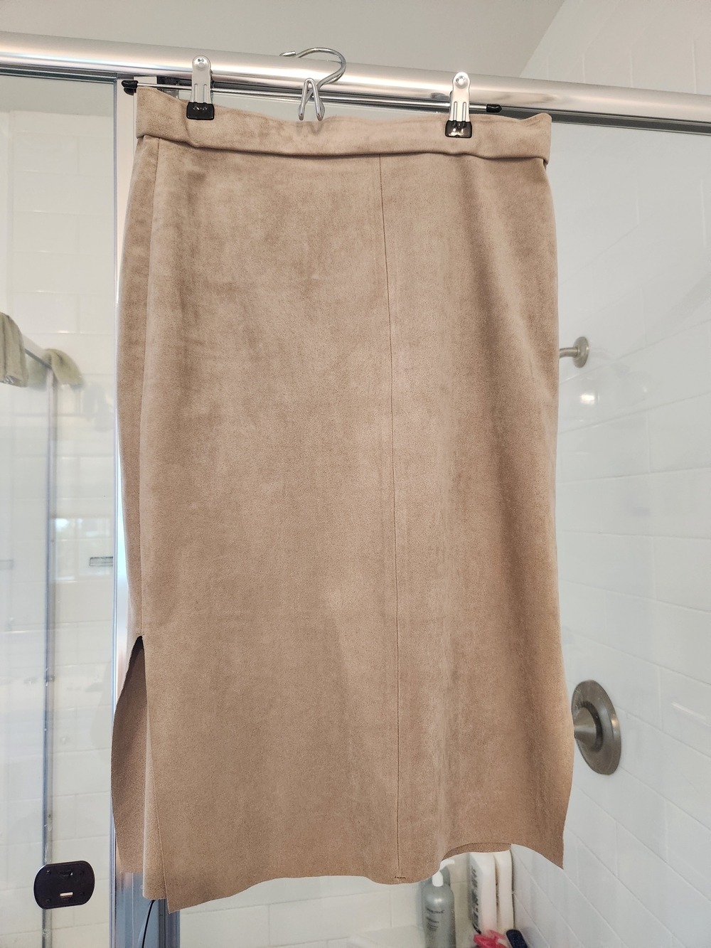 Aritzia/Wilfred Taupe Suede-Look Pencil Skirt